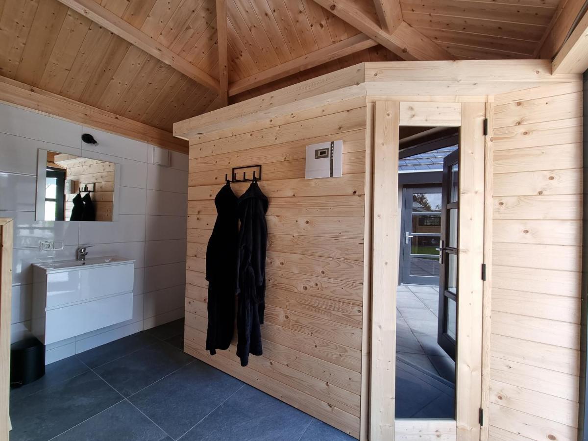 Chalet Met Sauna En Airconditioning シント・アナラント エクステリア 写真